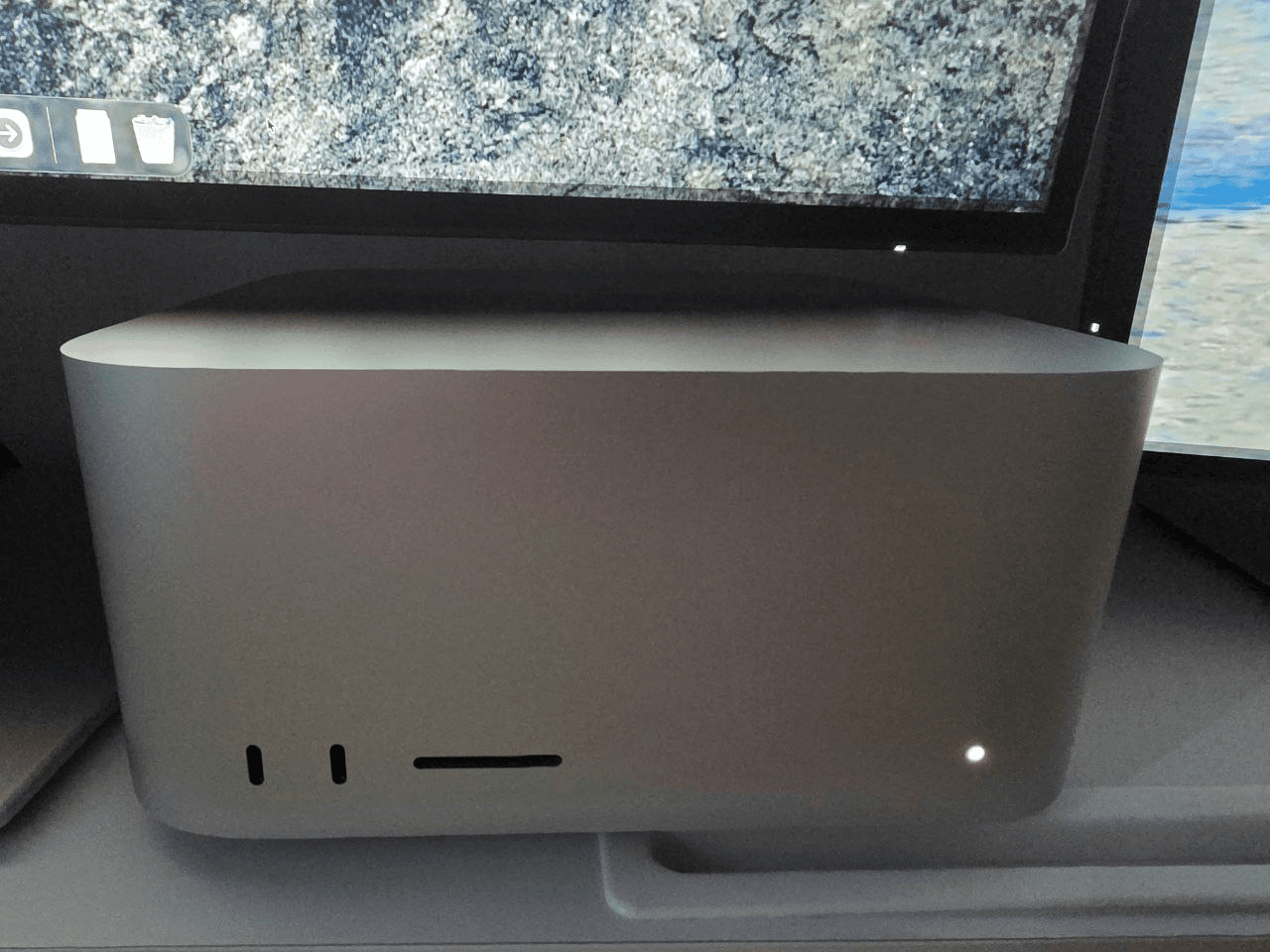 BChoSN/21827/6138623596436328030