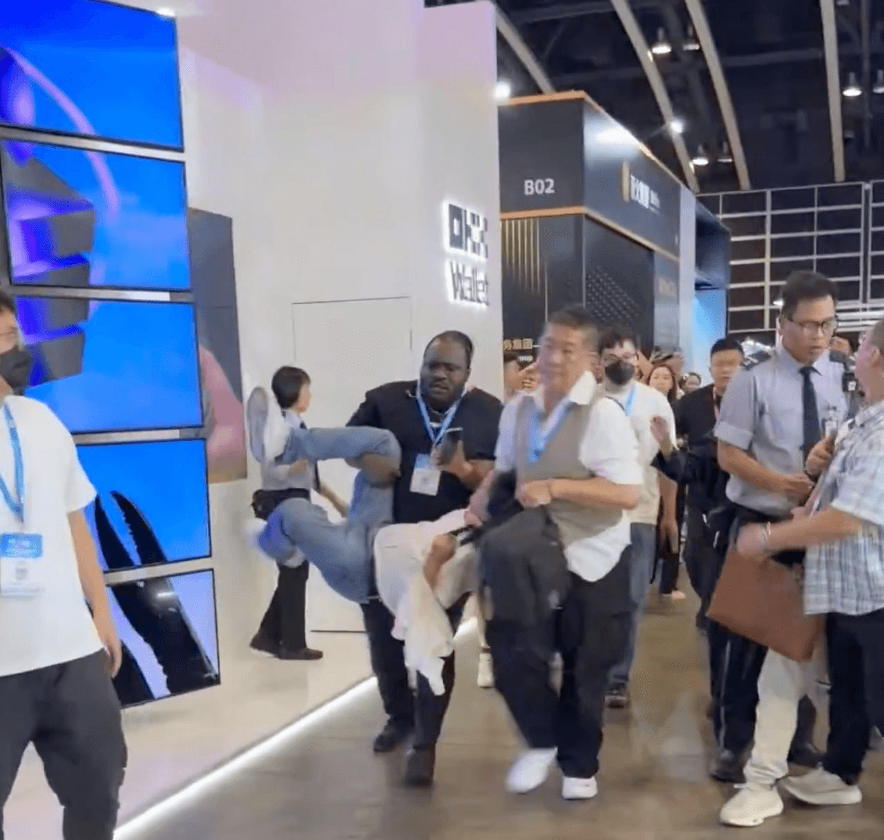 BChoSN/23599/6285216430886163276