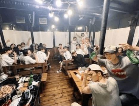 Ugh_HH/70750/6138704569454758661