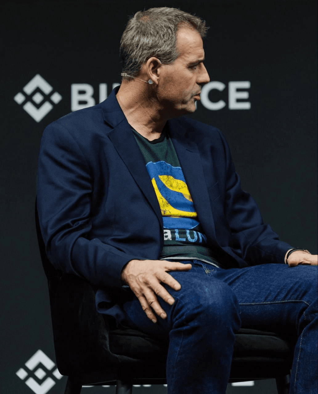 Ugh_HH/71643/6174849618353523648