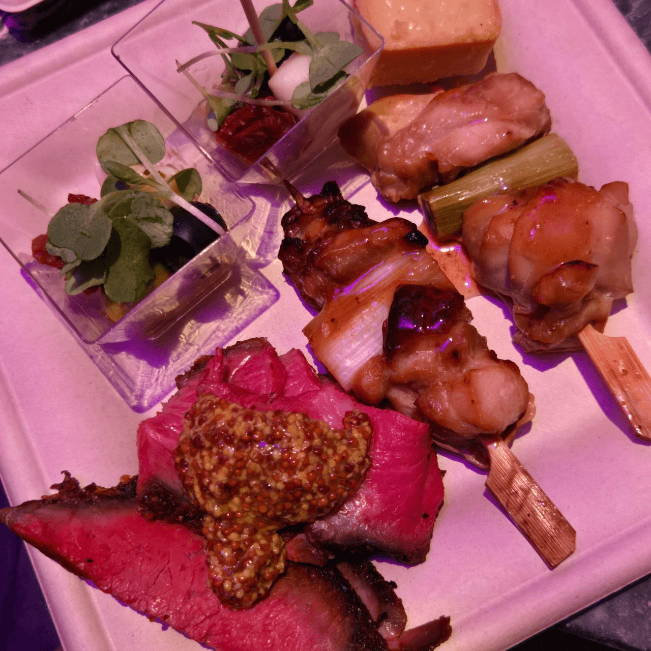 Ugh_HH/72648/6210678643558648597