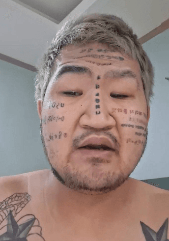 Ugh_HH/78310/6176745962378824931