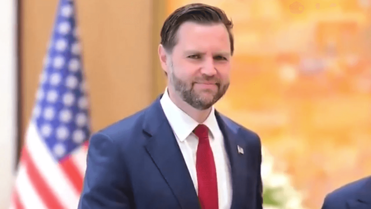 Ugh_HH/79835/5977574812601224452