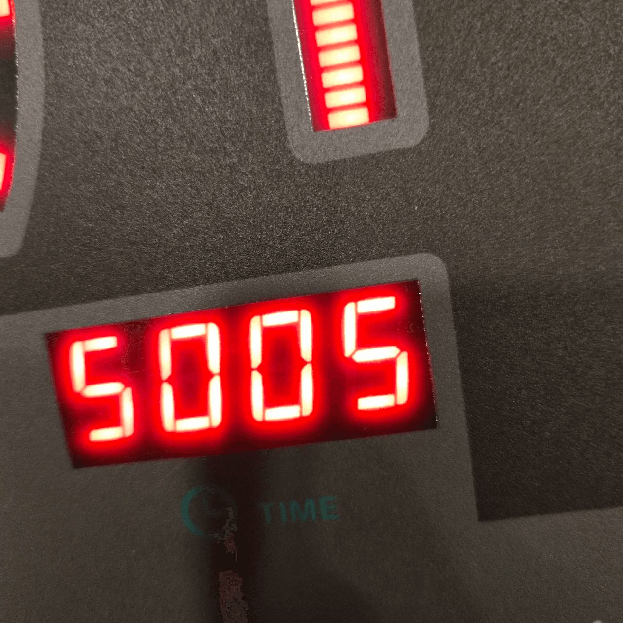 Ugh_HH/80266/6282839978236645830