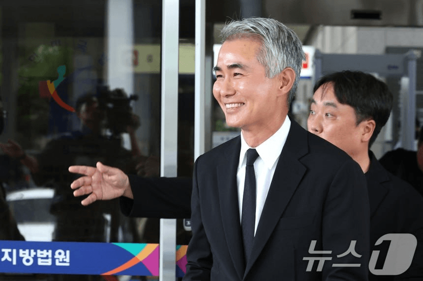 airdr0p_lab/15212/6143111124296076515