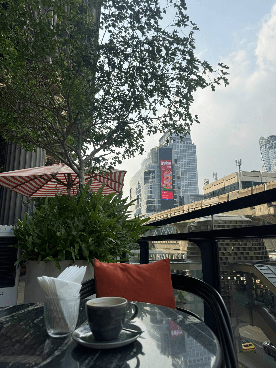 airdropAScenter/15205/6062055212995776321