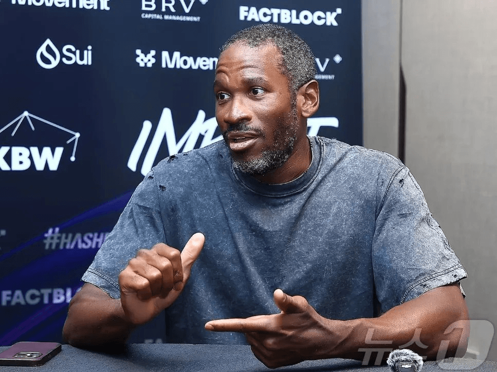 blockmedia/82911/6009003944455550838