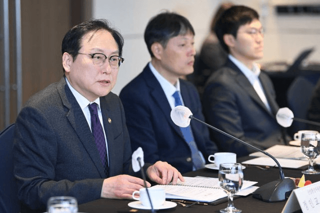 blockmedia/83383/6027003585457403761