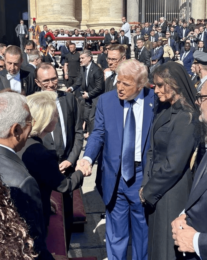 blockmedia/84817/5795067684956780643