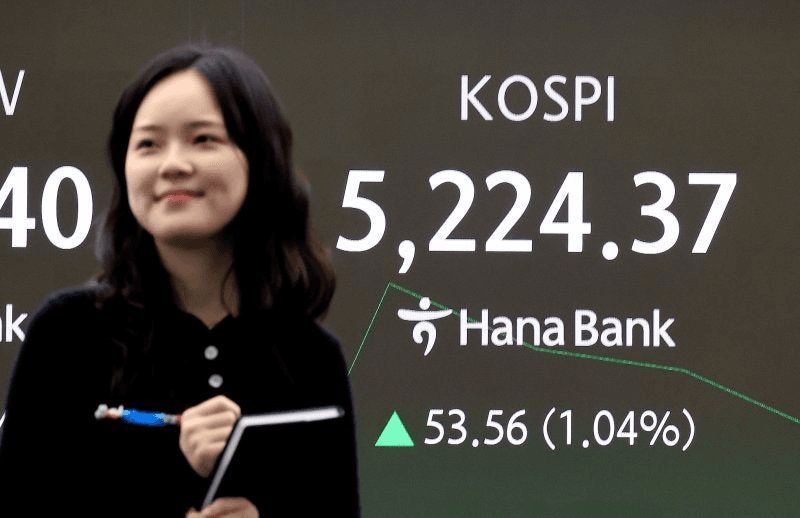 moon252423/22186/6042993181768486413