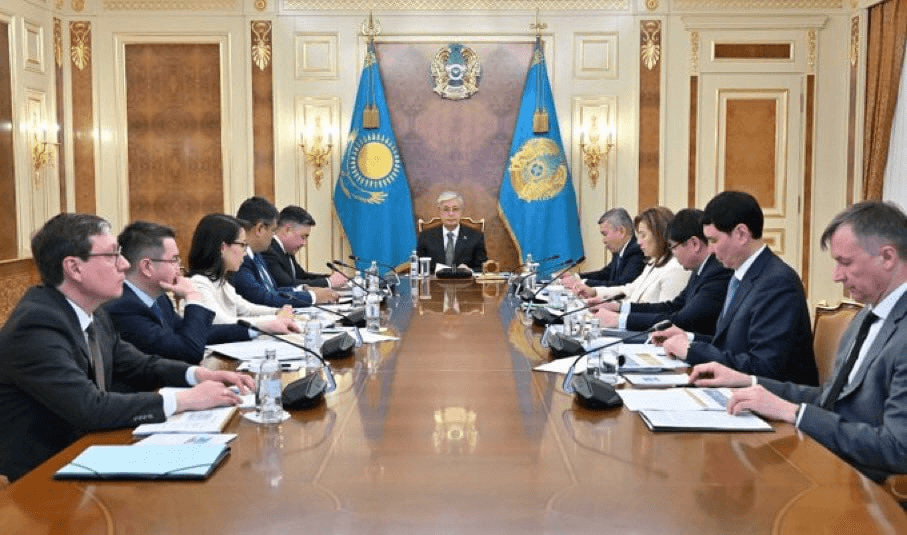 moon252423/22941/6149932601808982126