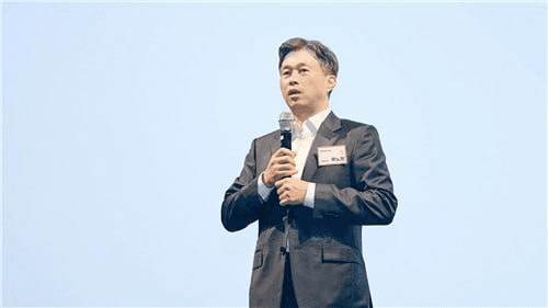 moon252423/23560/6284926344500023154