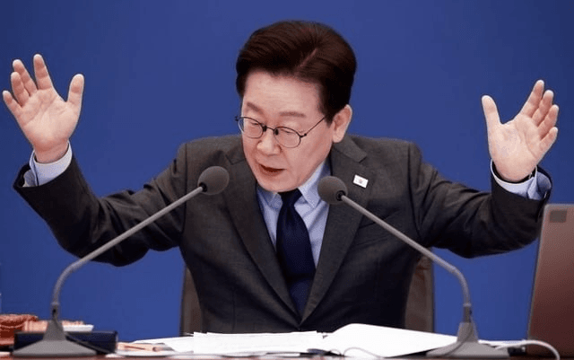 moon252423/23622/6294014417988948163