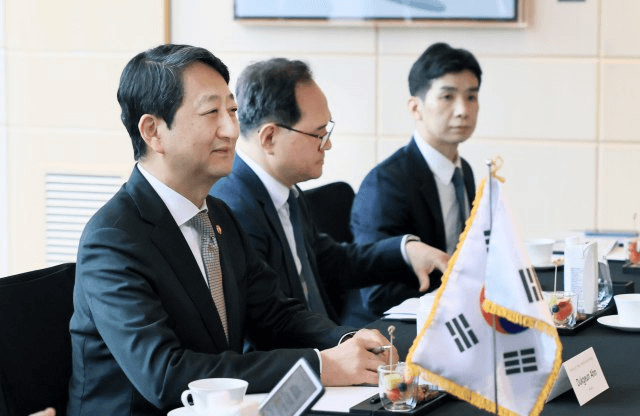 shampoo1004/83703/5775078181311723574